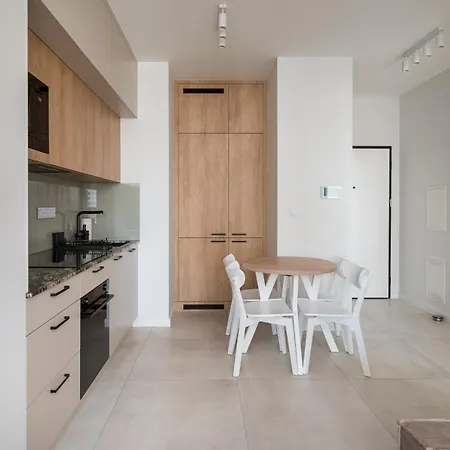 Grzybowska View By Bookinghost Varsovie