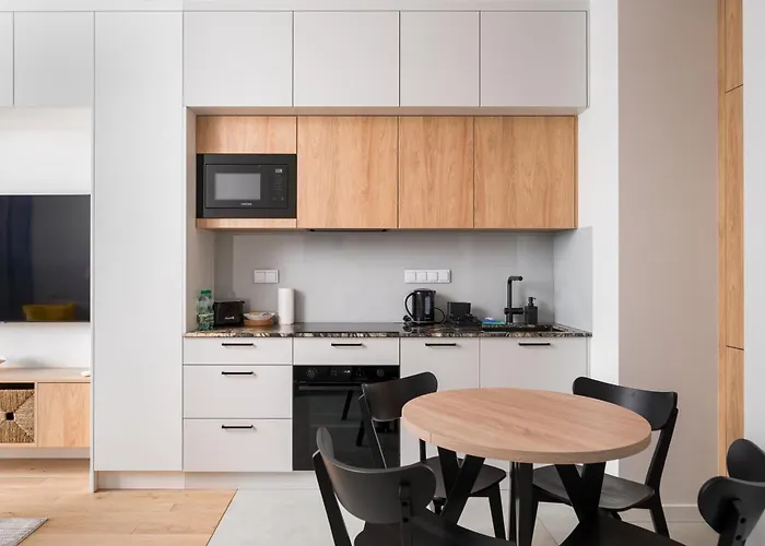 Grzybowska View By Bookinghost Apartman *