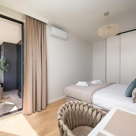 Grzybowska View By Bookinghost * Warsaw