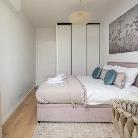 Grzybowska View By Bookinghost Apartment